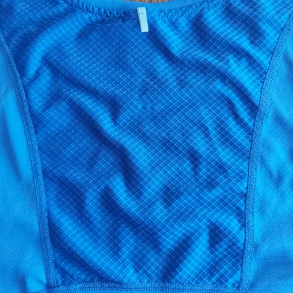 Old Navy Active Top - Picture 4 of 4